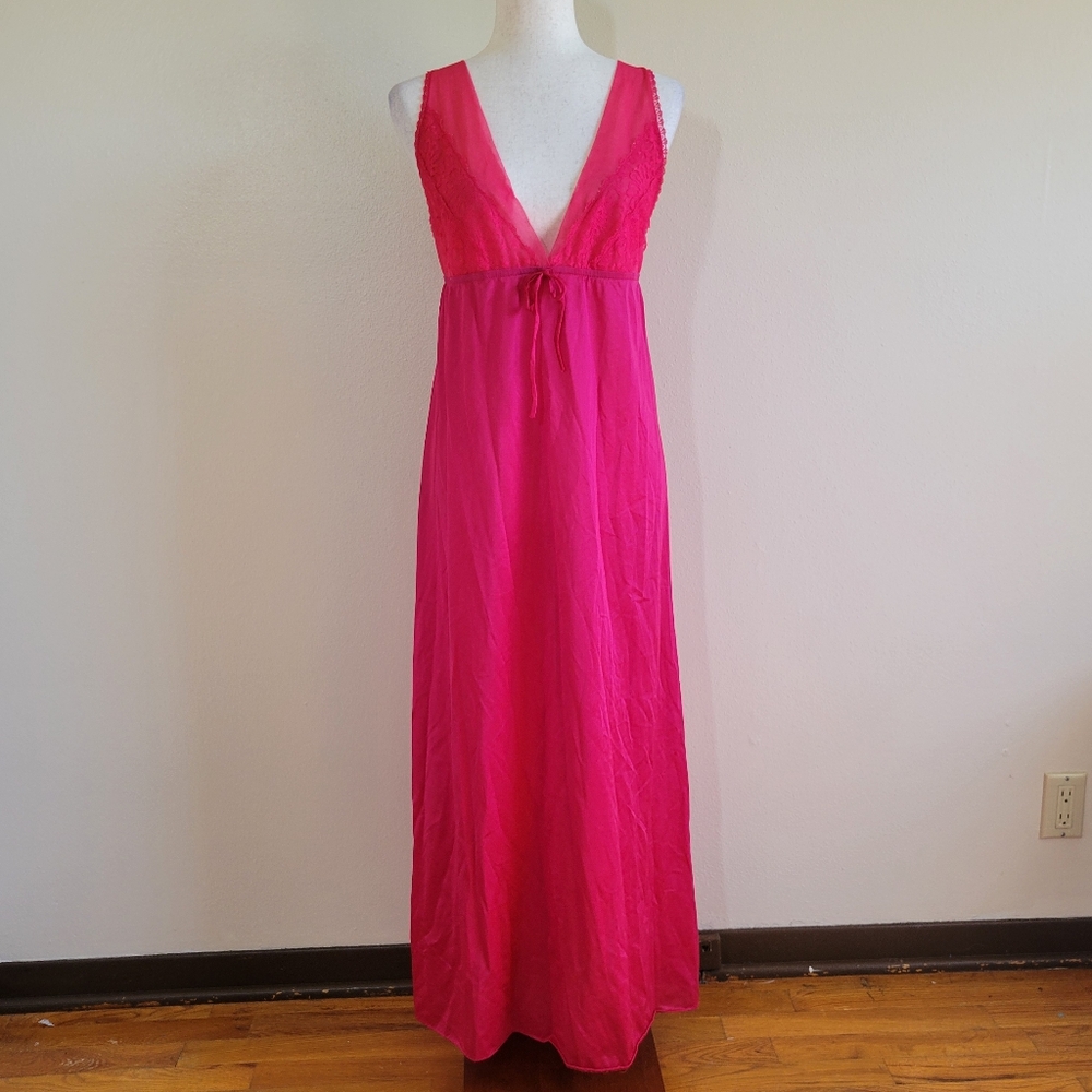 Undercover Wear | 80s Vintage Bright Pink & Magenta Slip Gown